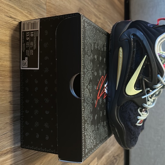 KD15 Basketball shoes - Picture 2 of 6